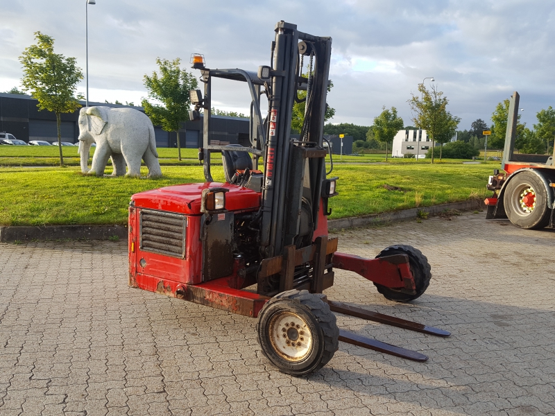 MOFFETT M4 25.3 - 51169348 NØR / T 1546