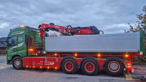 HIAB X-HiPro 302 EP-5 CD + SAWO CLF326S-3W + NOPA CPL320