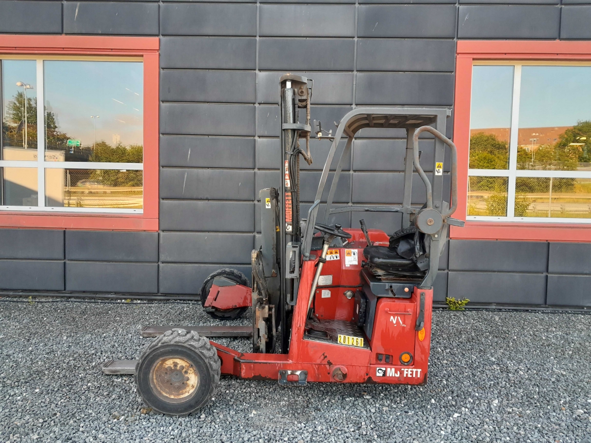 MOFFETT M4 25.3 NX - 51186747 NØR / 201261