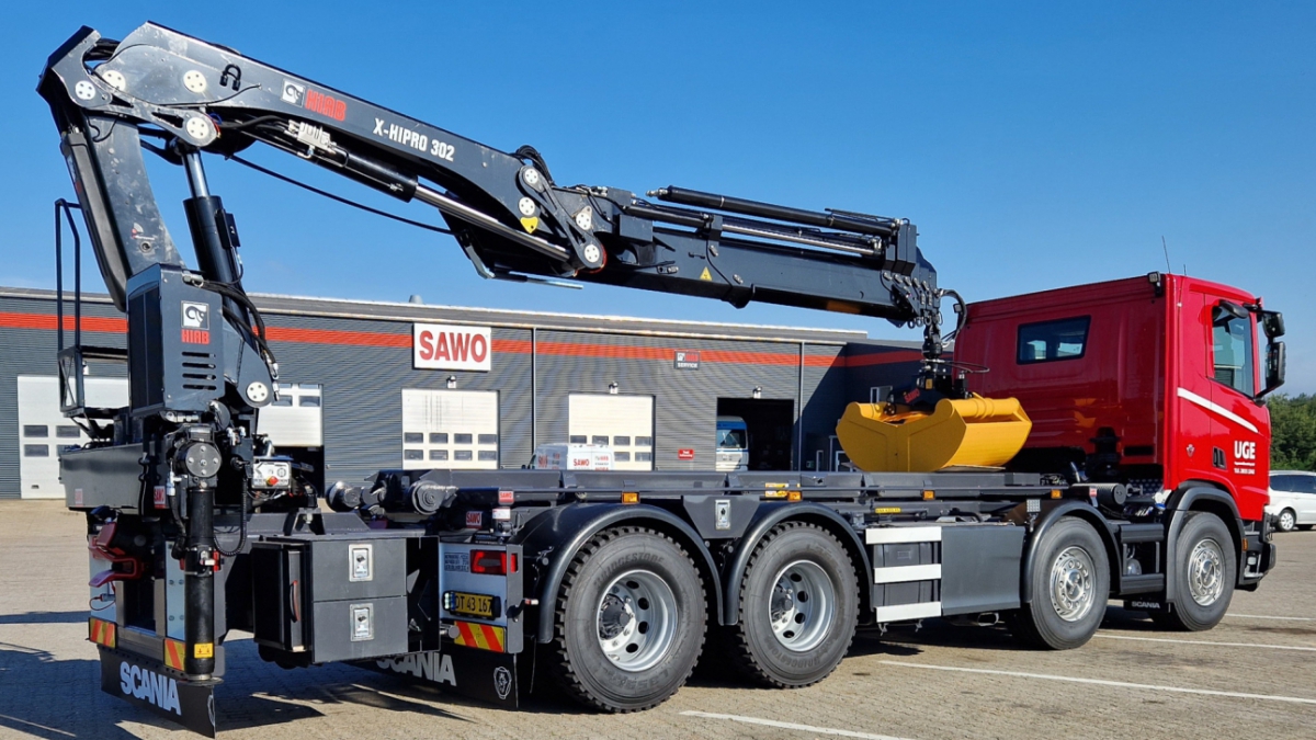 HIAB X-HiPro 302 E-6 XSD + SAWO CLF432S-3W