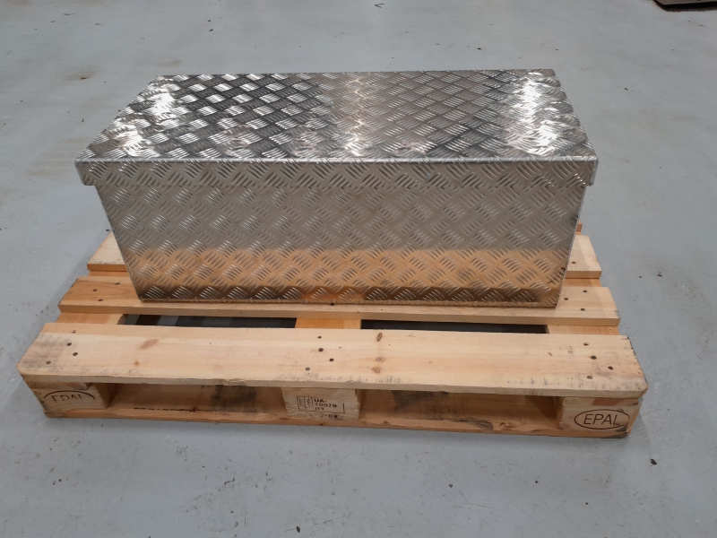 Værktøjskasse 920x420x350
