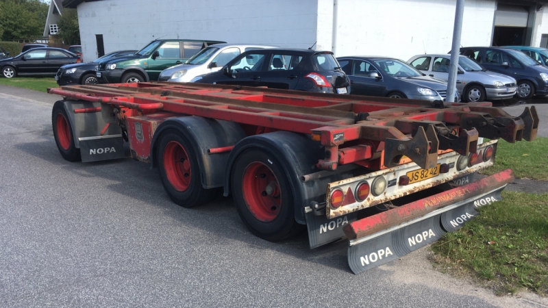 NOPA containerpåhængsvogn